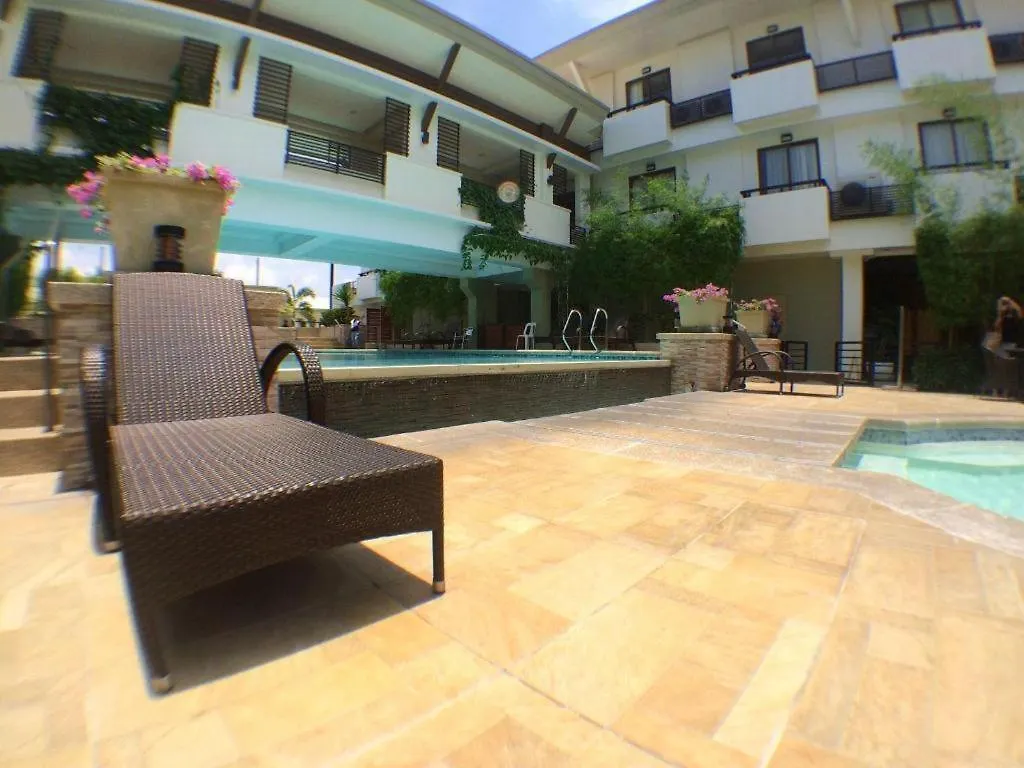 Mansion Garden Hotel Олонгапо
