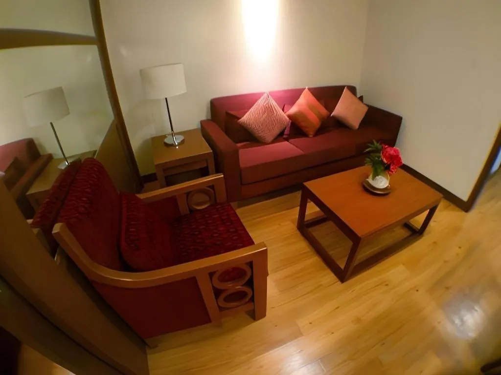 Mansion Garden Hotel Олонгапо